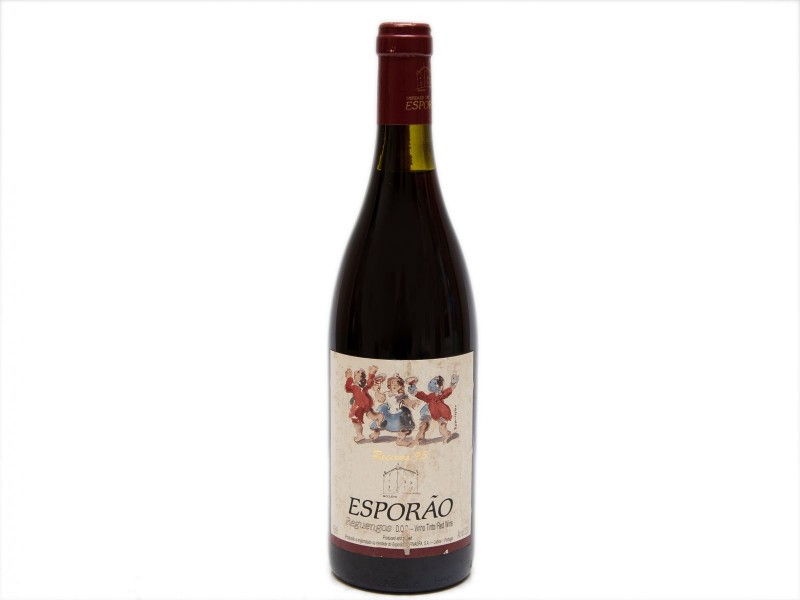 GARRAFA DE VINHO TINTO DE MESA DO ALENTEJO