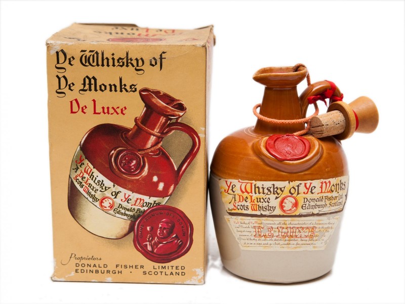 INVULGAR DECANTER DE SCOTCH WHISKY
