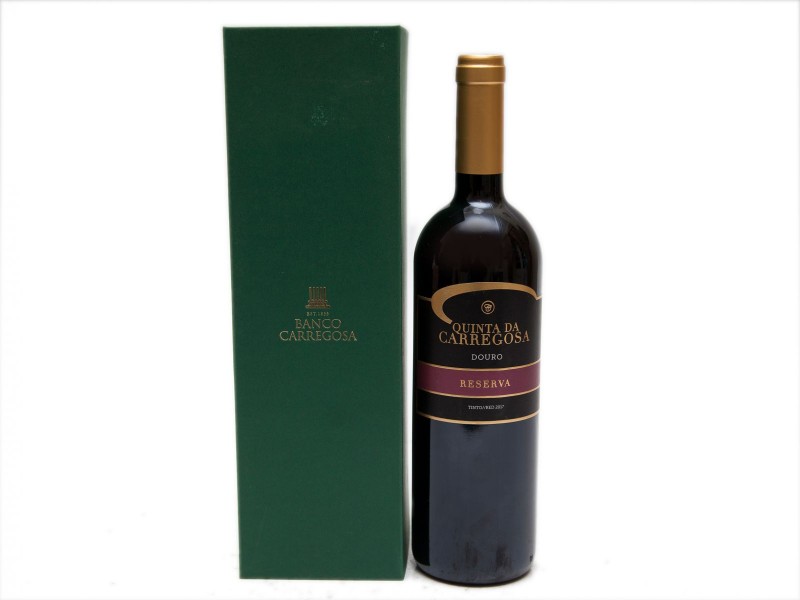 GARRAFA DE VINHO TINTO DE MESA DO DOURO