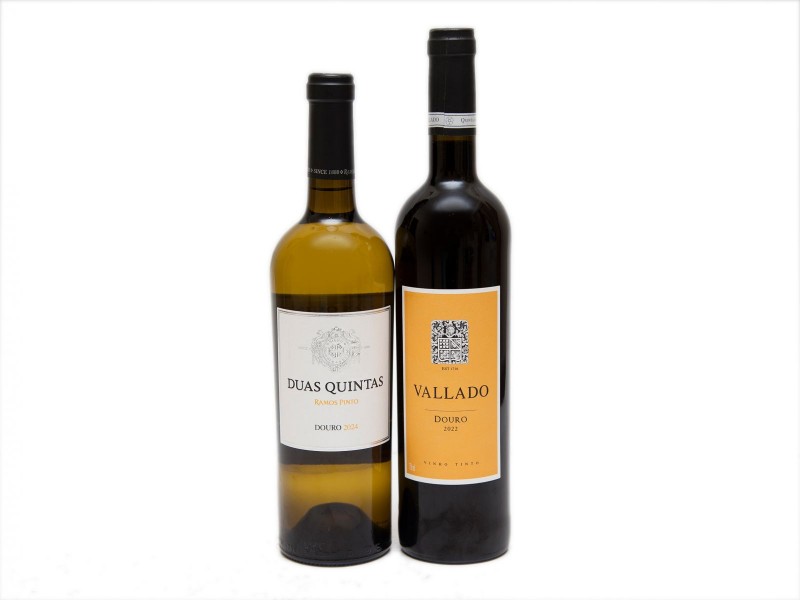GARRAFA DE VINHO BRANCO E TINTO DE MESA DO DOURO