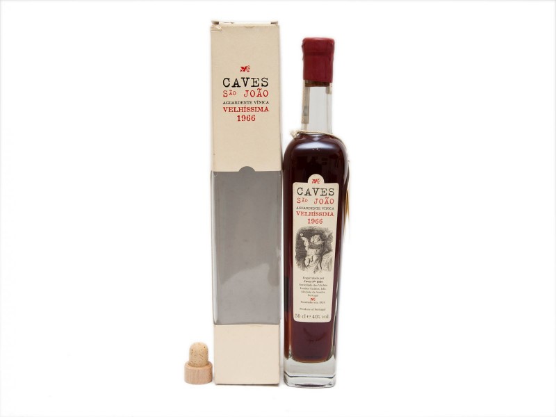 GARRAFA DE AGUARDENTE VELHÍSSIMA