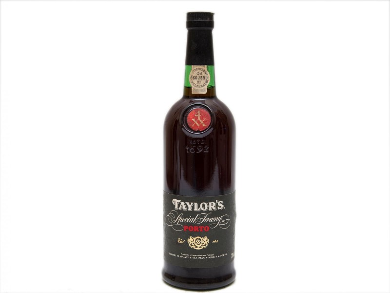 GARRAFA DE VINHO DO PORTO