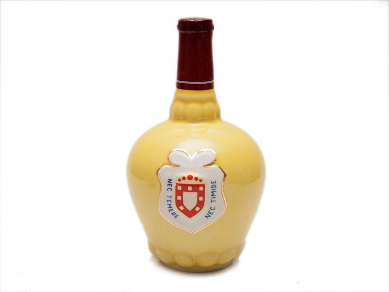 GARRAFA DE VINHO DO PORTO