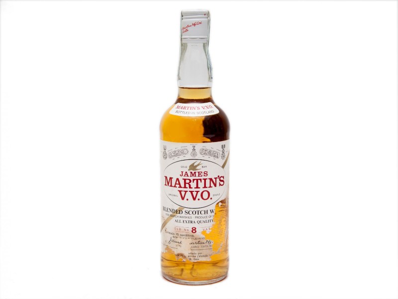 INVULGAR GARRAFA DE SCOTCH WHISKY