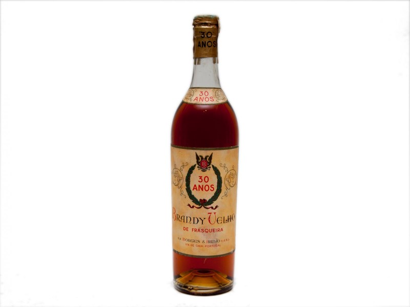 INVULGAR GARRAFA DE BRANDY VELHO