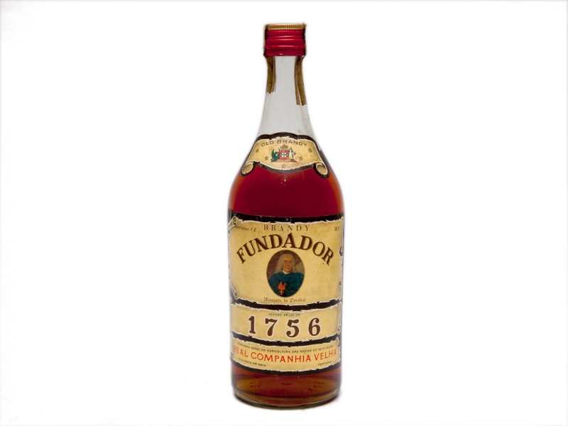 INVULGAR GARRAFA DE BRANDY VELHO