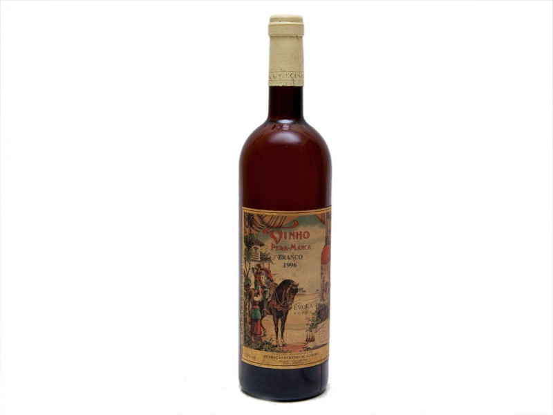 GARRAFA DE VINHO BRANCO DE MESA DO ALENTEJO “PÊRA-MANCA”