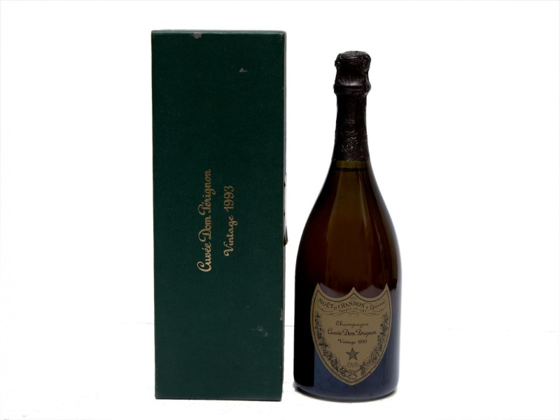 RARA GARRAFA DE CHAMPAGNE DON PÉRIGNON