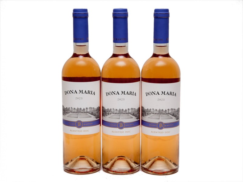 TRÊS GARRAFAS DE VINHO ROSÉ DE MESA DO ALENTEJO
