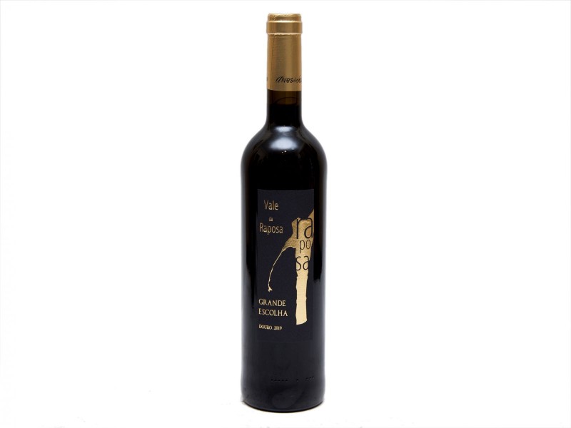 GARRAFA DE VINHO TINTO DE MESA DO DOURO