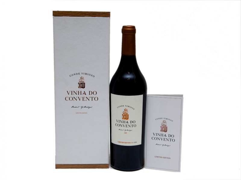 GARRAFA DE VINHO TINTO DE MESA DA REGIÃO DO TEJO