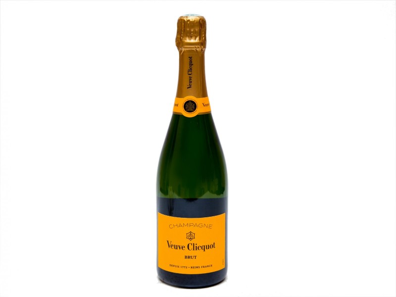 GARRAFA DE CHAMPAGNE FRANCÊS “VEUVE CLICQUOT”