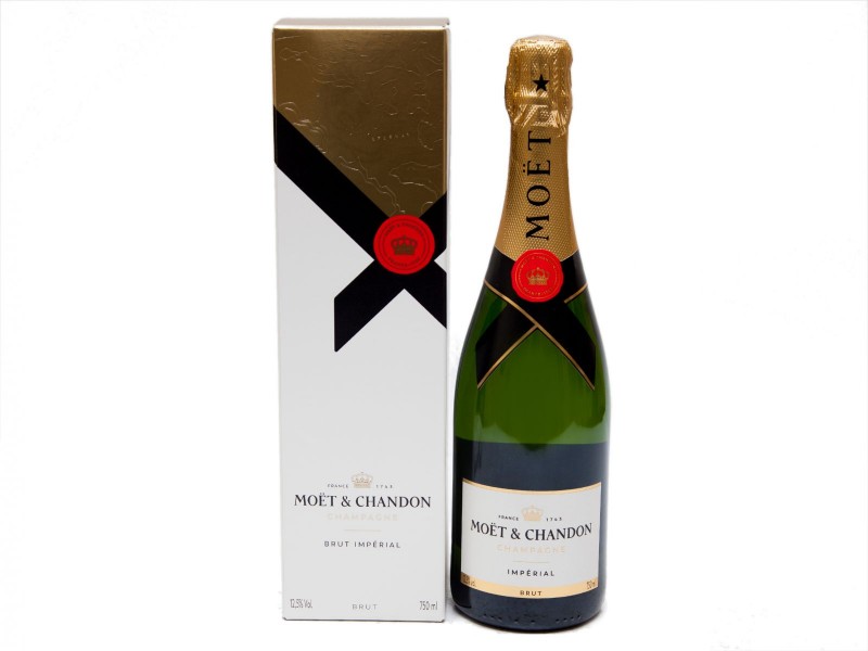 GARRAFA DE CHAMPAGNE FRANCÊS “MOET & CHANDON”
