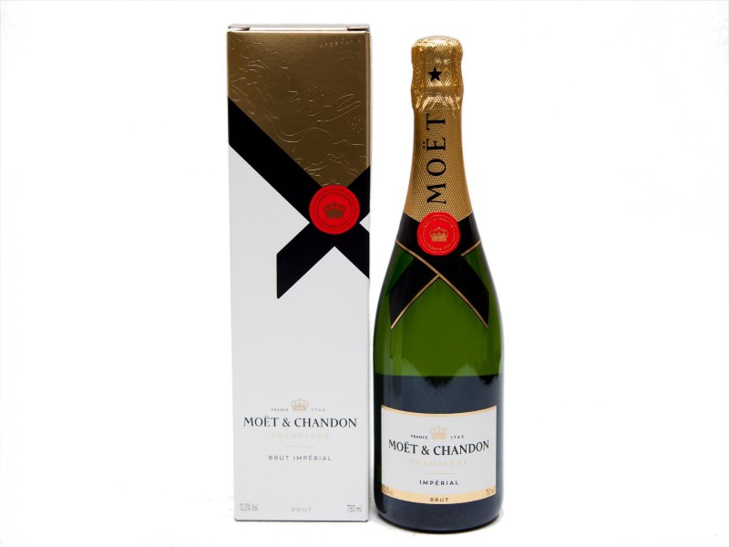 GARRAFA DE CHAMPAGNE FRANCÊS “MOET & CHANDON”