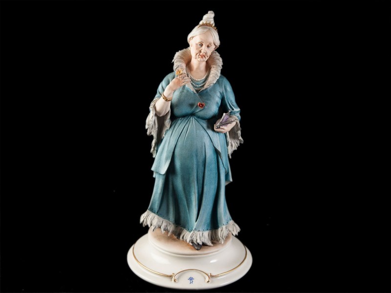 FIGURA FEMININA
