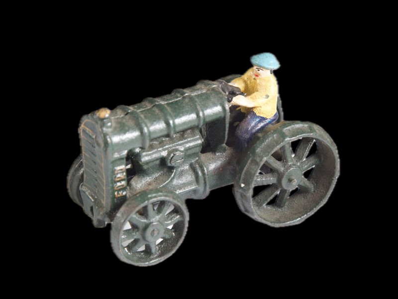 BRINQUEDO AGRÍCOLA