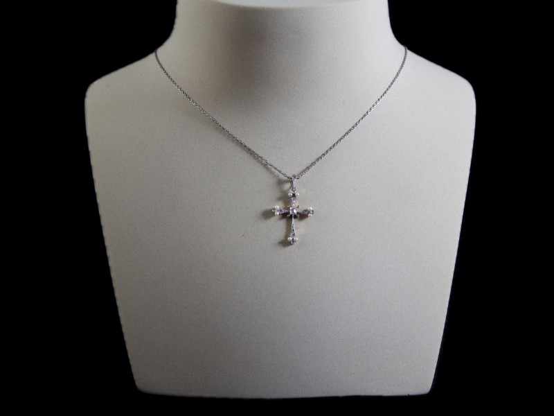 FIO DE SENHORA COM CRUZ