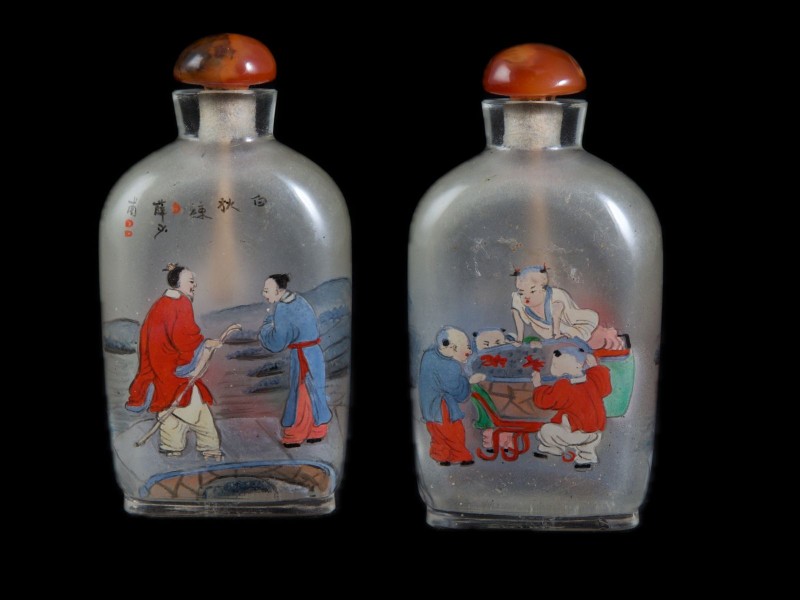 SNUFF BOTTLE