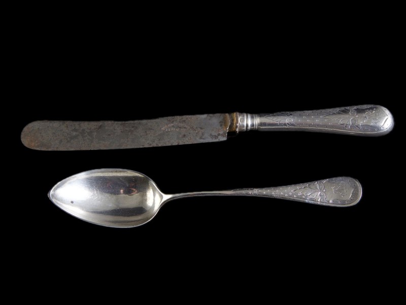 COLHER E FACA DE FAQUEIRO