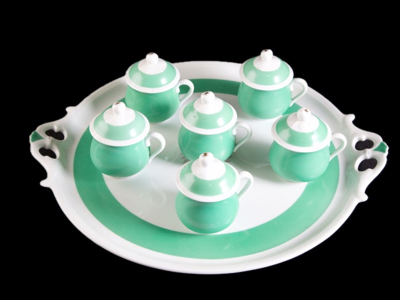 SEIS CREMEIRAS COM BANDEJA