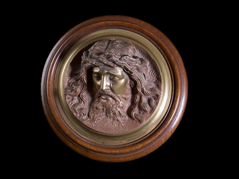 CABEÇA DE CRISTO DE SUSPENSÃO