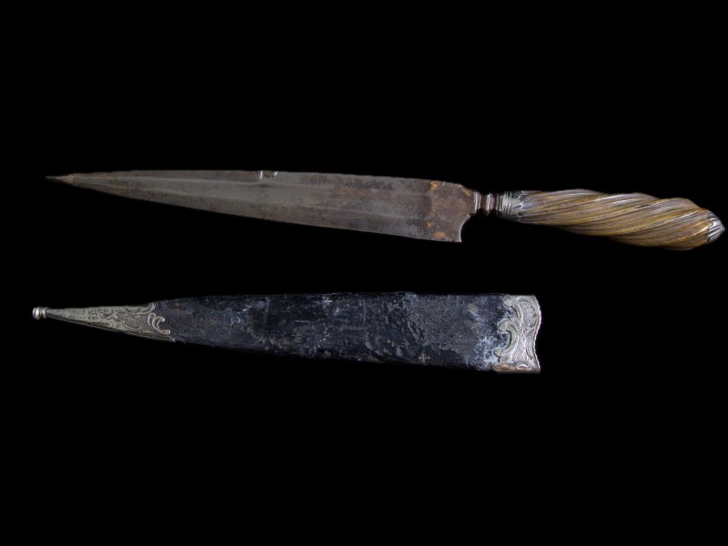 PUNHAL DE CAÇA