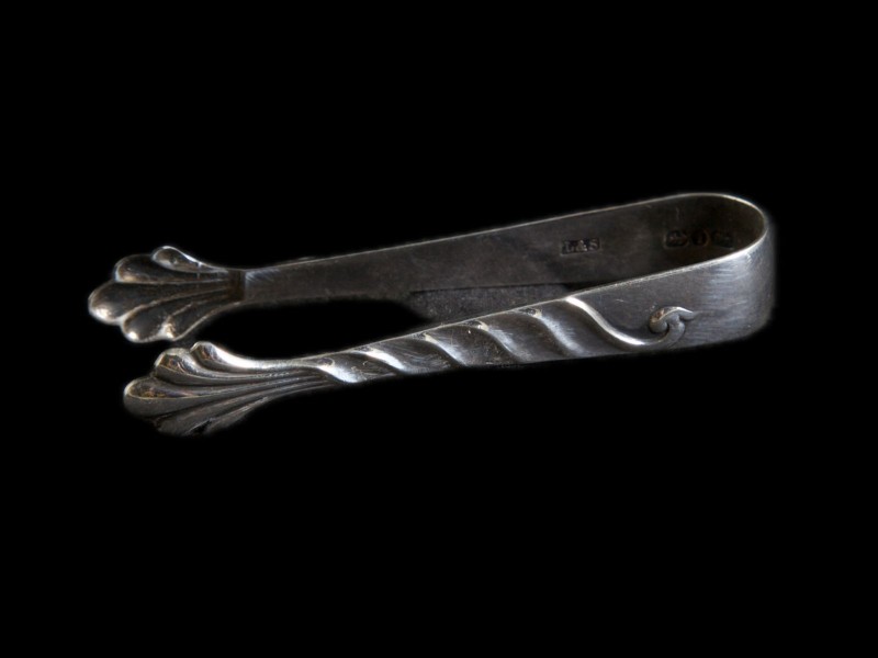 PINÇA DE AÇUCAR