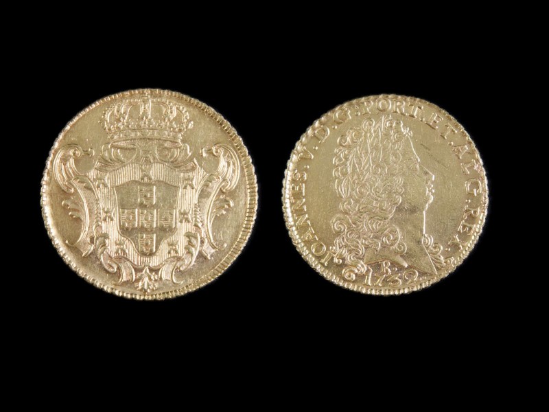 MOEDA EM OURO - D. JOÃO V (1706-1750)