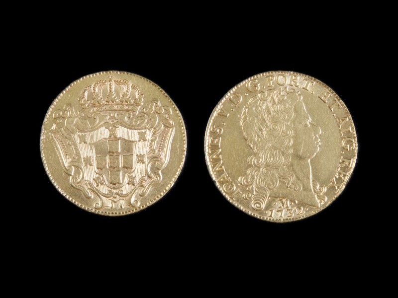 MOEDA EM OURO - D. JOÃO V (1706-1750)